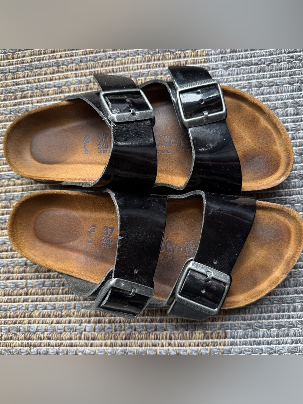 Birkenstocks womens Arizona black patent 2 strap sandals shoes 37 7 7.5